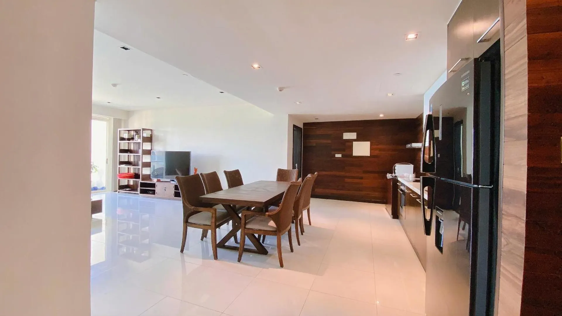 Apartamento Can Ho Nha Trang Ln Sat Bien - Ngay Trung Tam Nha Trang